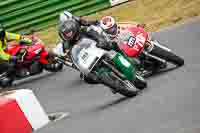 Vintage-motorcycle-club;eventdigitalimages;mallory-park;mallory-park-trackday-photographs;no-limits-trackdays;peter-wileman-photography;trackday-digital-images;trackday-photos;vmcc-festival-1000-bikes-photographs